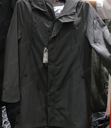 市场上装-中长外套-（实拍）时尚男装中长外套