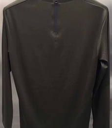 市场上装-T恤-时尚男装t恤