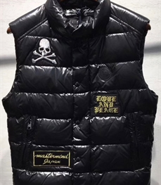 市场上装-马夹-时尚男装马甲