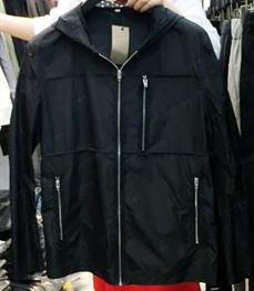 市场上装-夹克-（实拍）时尚男装夹克
