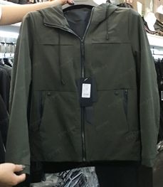 市场上装-夹克-（实拍）时尚男装夹克