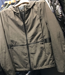 市场上装-夹克-（实拍）时尚男装夹克