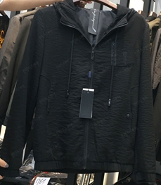 市场上装-夹克-（实拍）时尚男装夹克