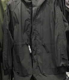 市场上装-中长外套-（实拍）时尚男装中长外套