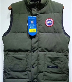 市场上装-马夹-时尚男装马甲