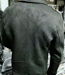 市场上装-皮衣-时尚男装皮衣