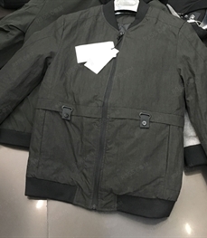 市场上装-夹克-（实拍）时尚男装夹克