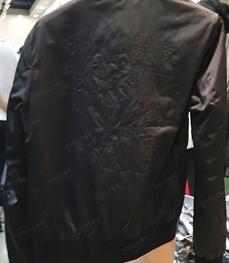 市场上装-夹克-（实拍）时尚男装夹克