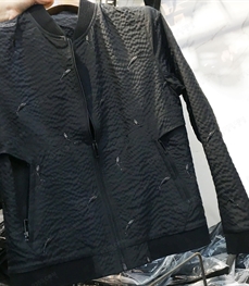 市场上装-夹克-（实拍）时尚男装夹克