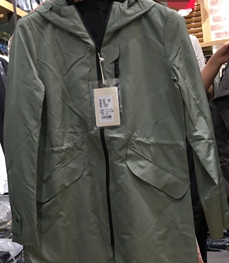 市场上装-中长外套-（实拍）时尚男装中长外套