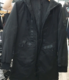 市场上装-中长外套-（实拍）时尚男装中长外套