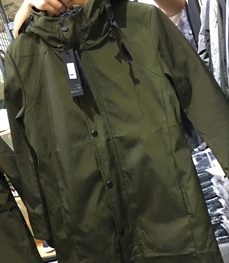 市场上装-中长外套-（实拍）时尚男装中长外套