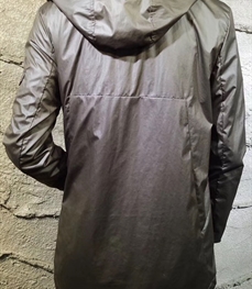 市场上装-中长外套-时尚男装中长外套