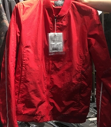 市场上装-夹克-（实拍）时尚男装夹克