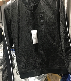 市场上装-夹克-（实拍）时尚男装夹克