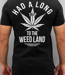 市场上装-T恤-时尚男装t恤