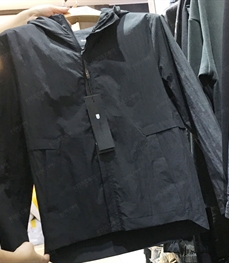 市场上装-夹克-（实拍）时尚男装夹克