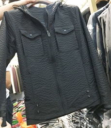 市场上装-夹克-（实拍）时尚男装夹克