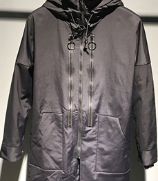 市场上装-中长外套-时尚男装中长外套