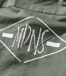 市场上装-衬衫-休闲男装衬衫