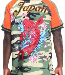 市场上装-T恤-时尚男装t恤