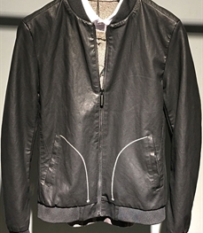 市场上装-皮衣-时尚男装皮衣