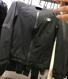 市场上装-夹克-（实拍）时尚男装夹克