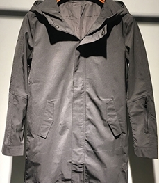 市场上装-中长外套-时尚男装中长外套