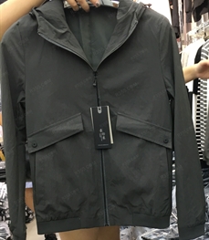 市场上装-夹克-（实拍）时尚男装夹克