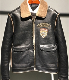 市场上装-皮衣-时尚男装皮衣