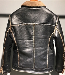 市场上装-皮衣-时尚男装皮衣