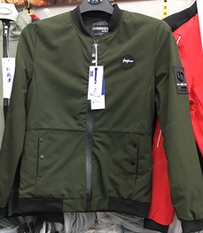 市场上装-夹克-（实拍）时尚男装夹克