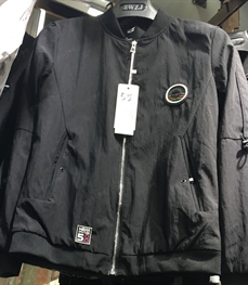 市场上装-夹克-（实拍）时尚男装夹克