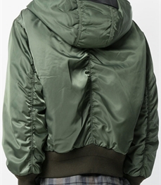 市场上装-夹克-休闲男装夹克