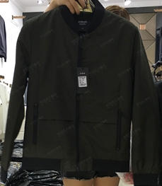 市场上装-夹克-（实拍）时尚男装夹克