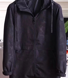 市场上装-大衣-时尚商务大衣