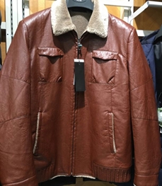 市场上装-皮衣-时尚商务皮衣