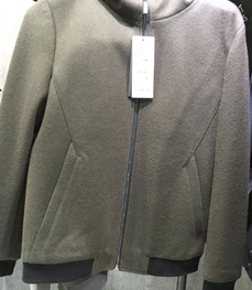 市场上装-夹克-（实拍）时尚男装夹克