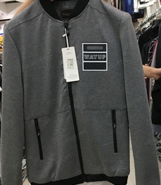 市场上装-夹克-（实拍）时尚男装夹克