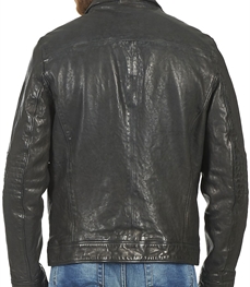 市场上装-皮衣-时尚商务皮衣