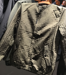 市场上装-夹克-（实拍）时尚男装夹克