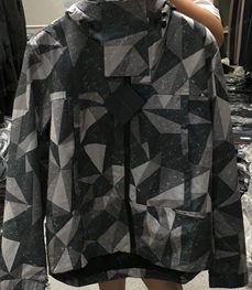 市场上装-中长外套-（实拍）时尚男装中长外套