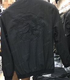 市场上装-夹克-（实拍）时尚男装夹克