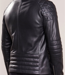 市场上装-皮衣-时尚商务皮衣