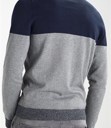 市场上装-毛衫-时尚商务毛衫