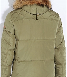 市场上装-棉衣/羽绒服-时尚商务棉服