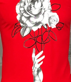 市场上装-T恤-时尚男装t恤