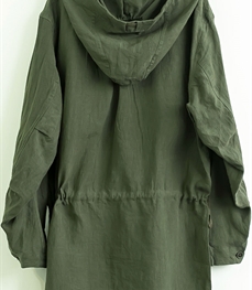 市场上装-中长外套-时尚男装中长外套