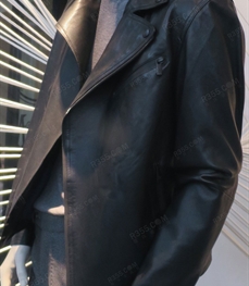 市场上装-皮衣-（实拍）时尚商务皮衣