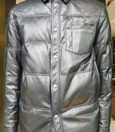 市场上装-皮衣-（实拍）时尚商务皮衣